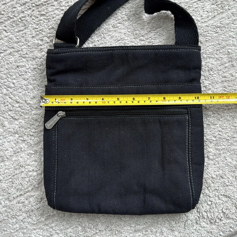 *Gently Used* Thirty-One Rich Black Canvas Adjustable Crossbody Shoulder Purse